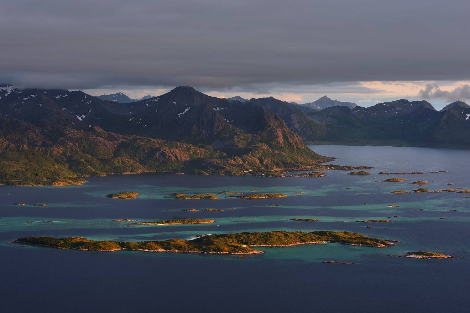 , Максим Евдокимов (phototourtravel.ru)