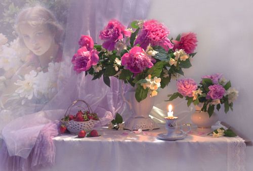 Пионов дивный аромат...