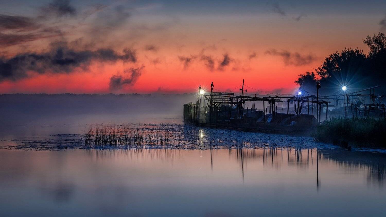 кострома, реке, белая ночь, лодки, вода, закат, фонари, туман, Андрей Чиж