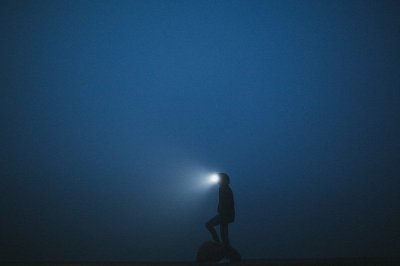 ночь свет туман  В тумане мыслей фото превью