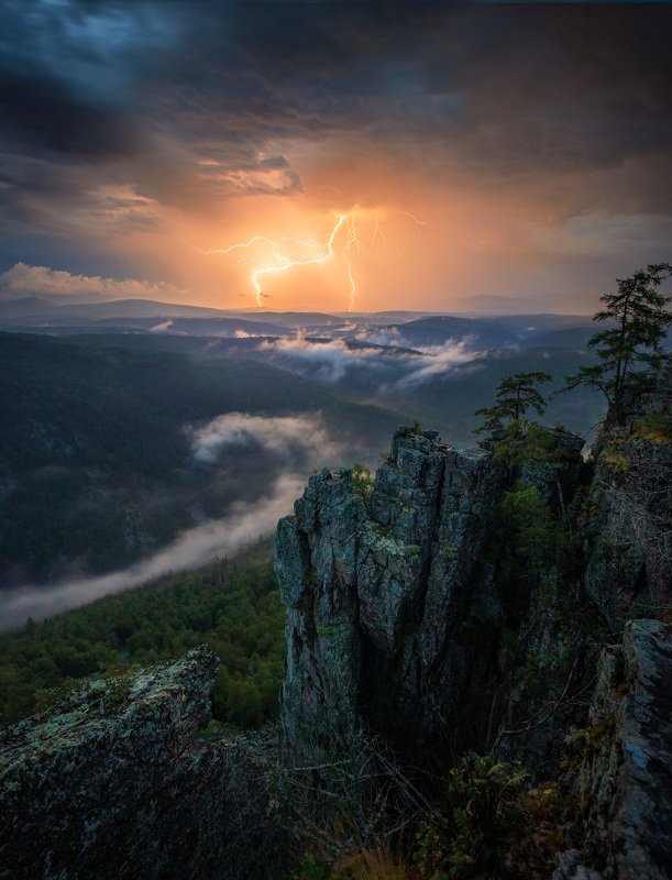 ночь, гроза, горы, южный урал, молния Ночная гроза на Южном Урале фото превью