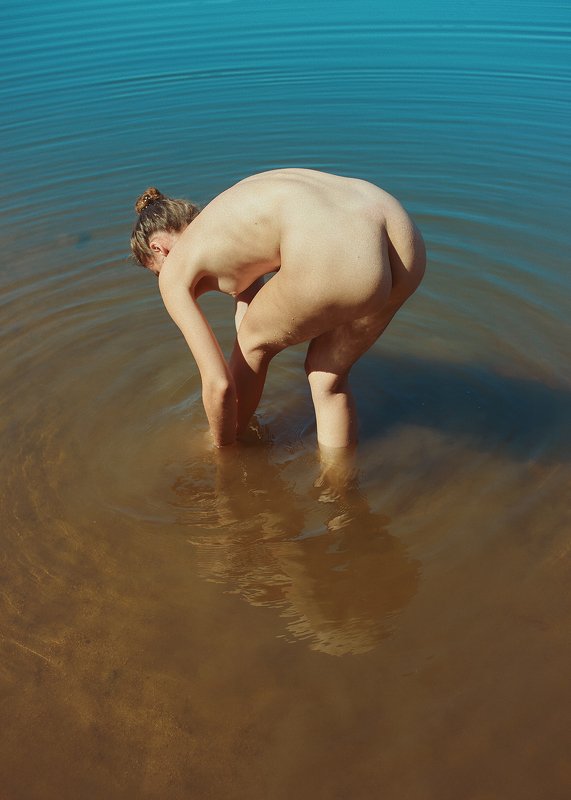 Круги на воде фото превью