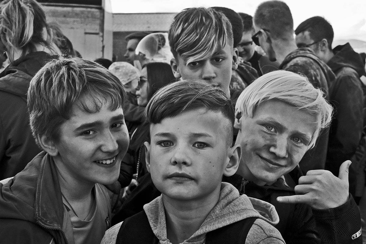 детвора, дети, праздник, лето, чб, апатиты, Николай Смоляк