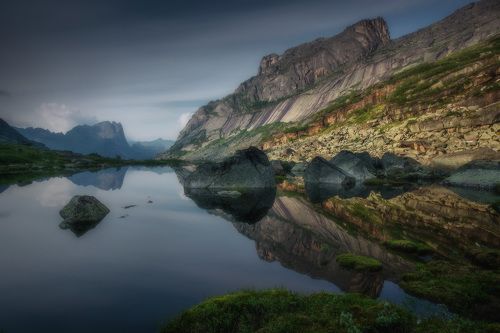 На озере Горных Духов