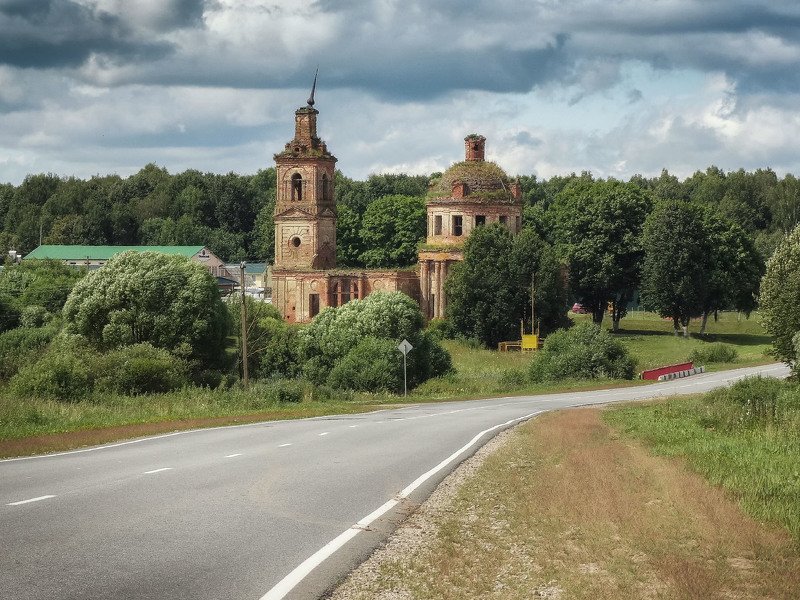 Церковь Иконы Божией Матери Знамение в Ольхах фото превью