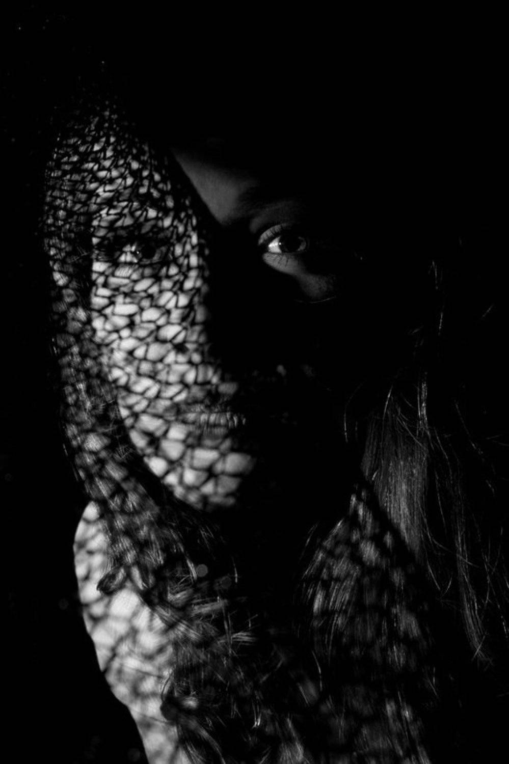 глаза тень чб blackandwight bw девушка мрак взгляд, Олег Туринский