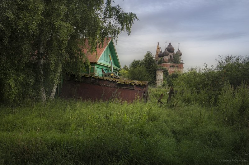 кострома,нерехта,село,церковь Хмурый рассвет фото превью