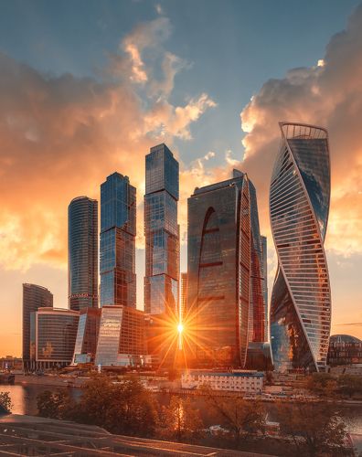 Закат у ММДЦ