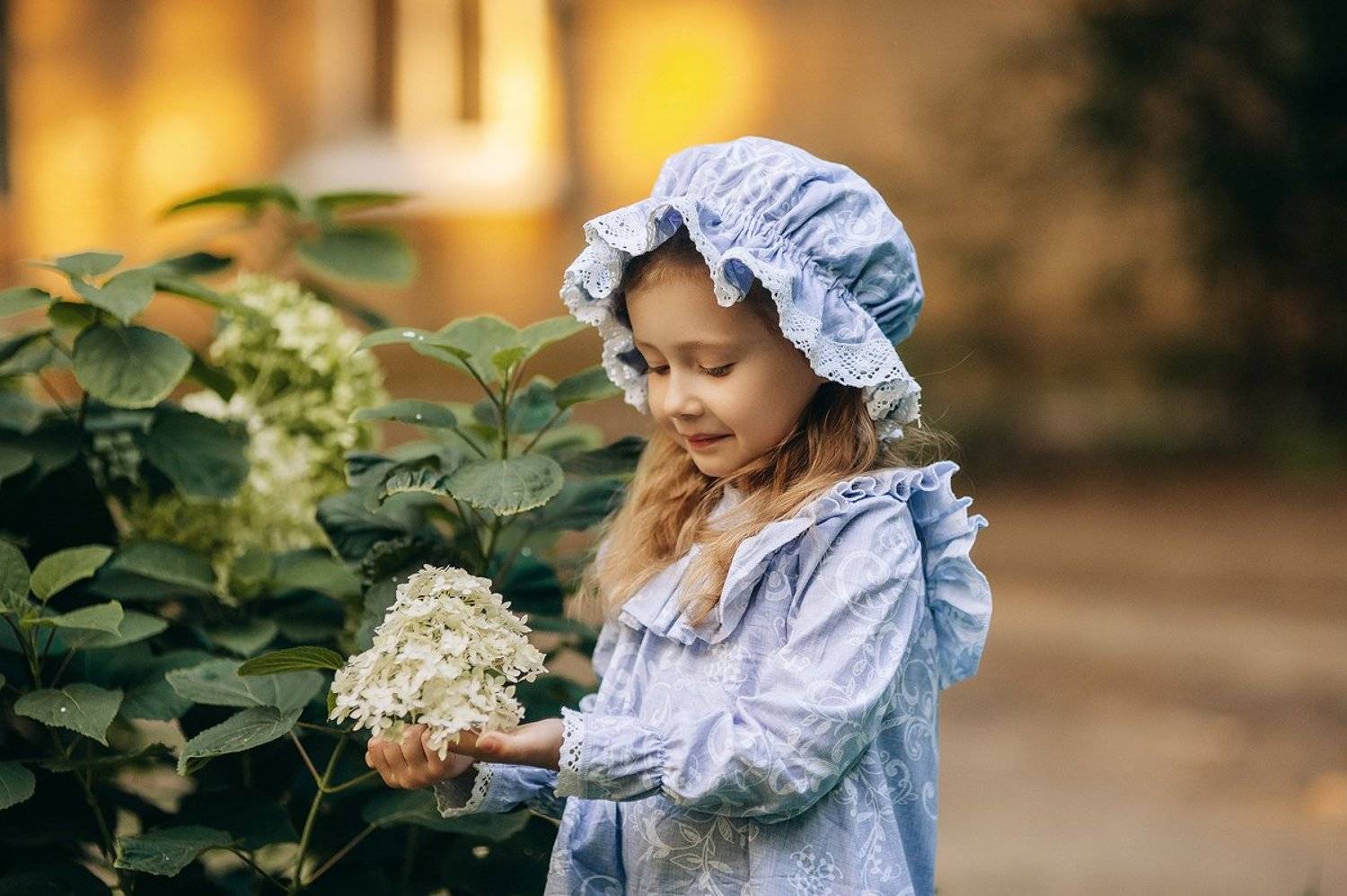 , Лана Никонова