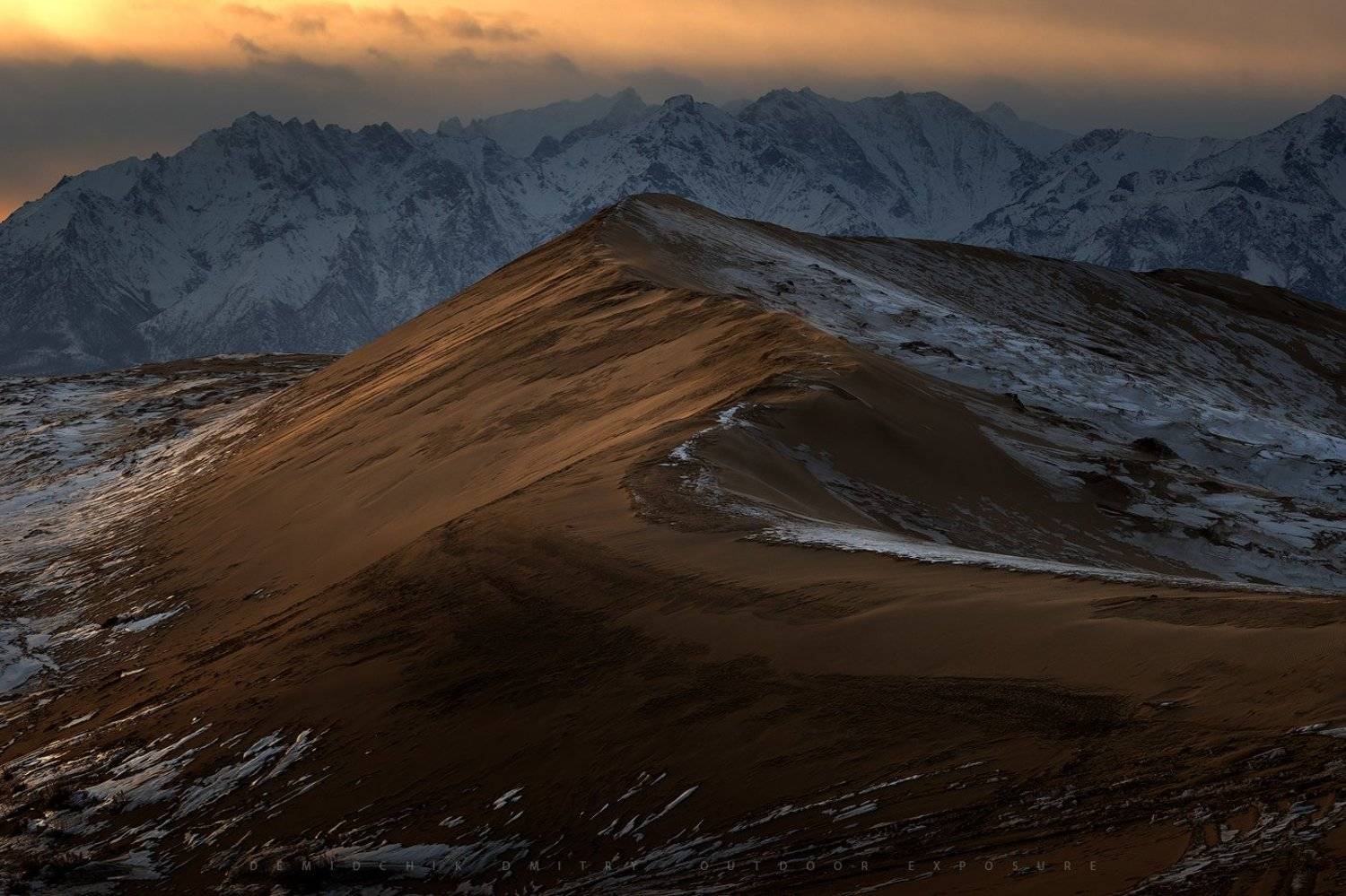 #кодар, #пески, #чара, #горы, #дюна, #закат, #облака, Дмитрий Демидчик