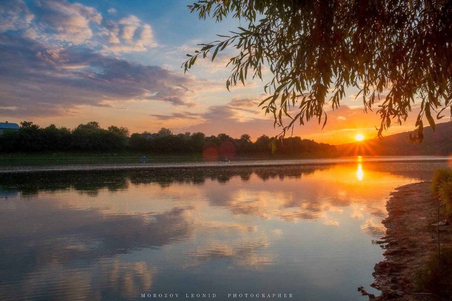 #landscape, #nature, #scenery, #forest, #wood, #autumn, #mist, #misty, #fog, #foggy, #river, #waterfall, #longexposure, #mountain, #vitosha, #bulgari, #aтуман, #лес, #oсень, Леонид Морозов