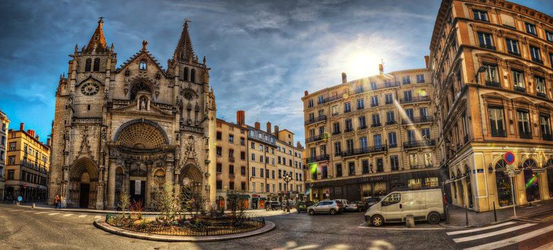 The Church of Saint-Nizier фото превью