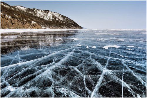 Весенний пейзаж Байкала