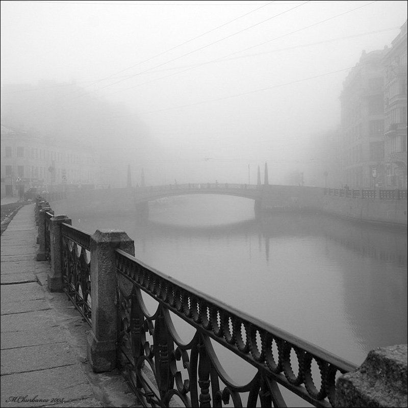 Красный мост фото превью