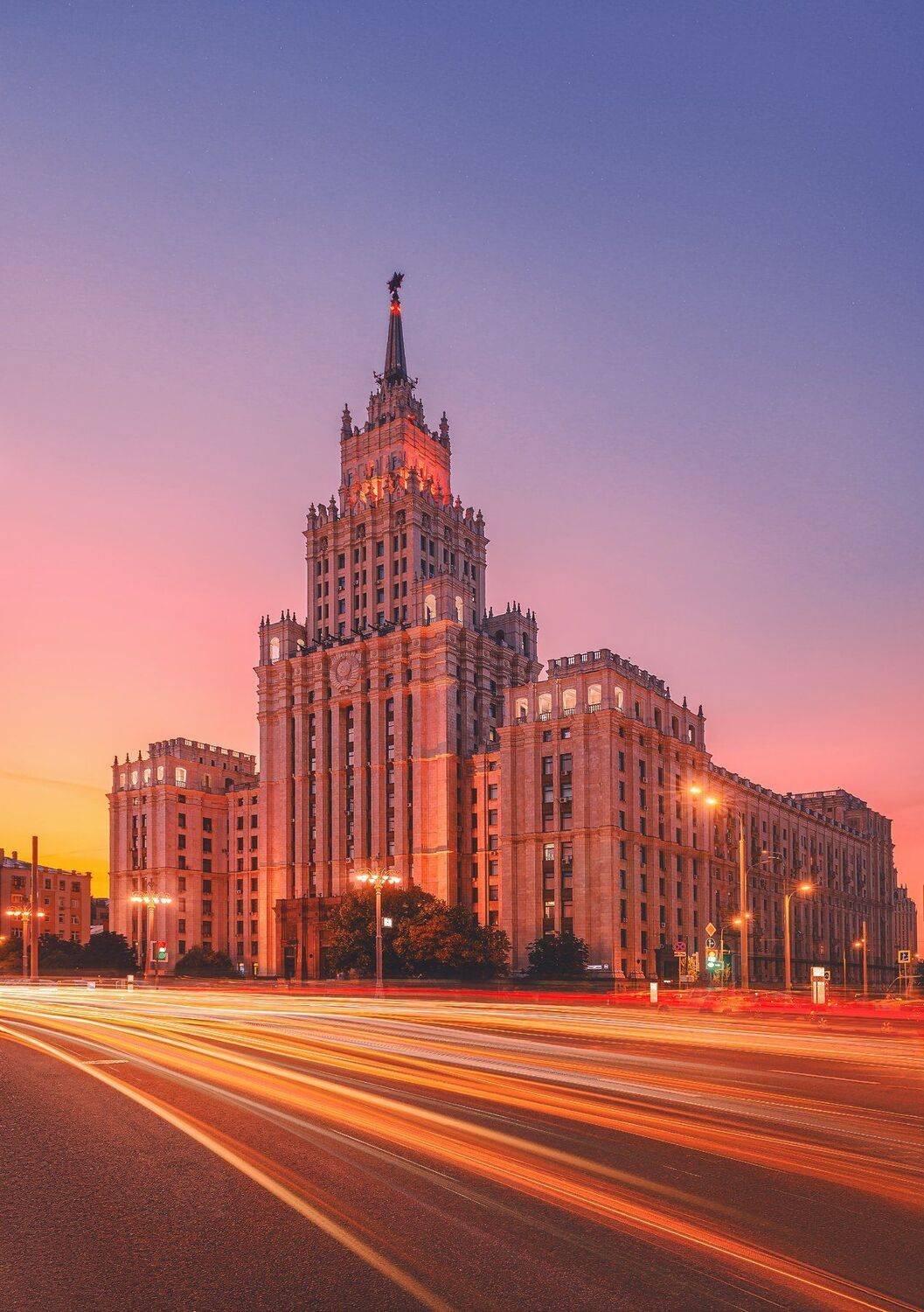 москва, россия, архитектура, высотка, выдержка, дорога, закат, иллюминация, красные ворота, Анастасия Мазурева