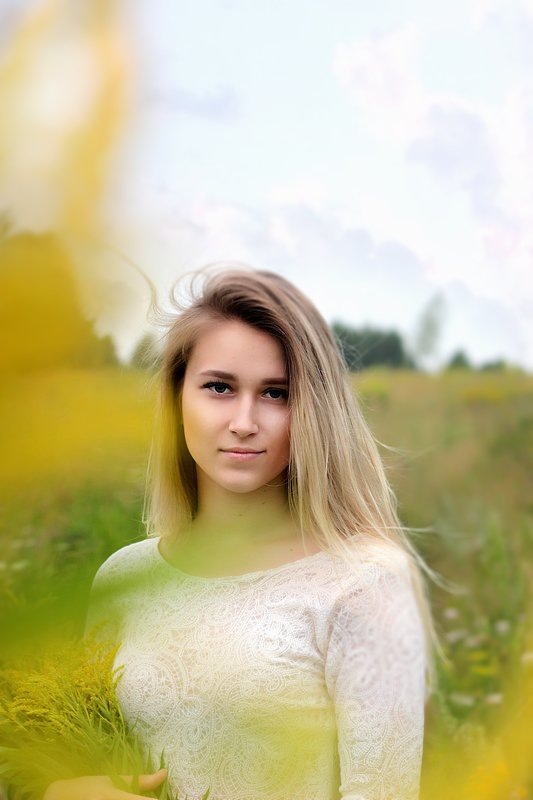 portrait .портрет, лето ,прогулка , поле, девушка ,пейзах Вечерняя прогулка фото превью