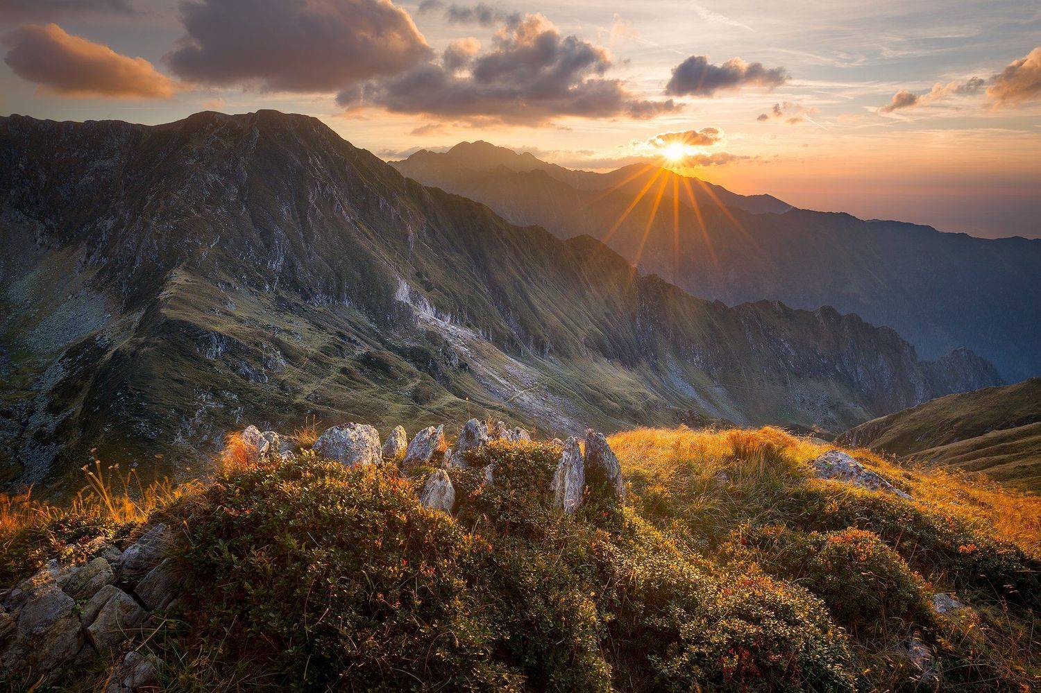 romania, fagaras, sunset, sun, mountain, rock, evening, clouds, sky, sun flare,, Adrian Misiak