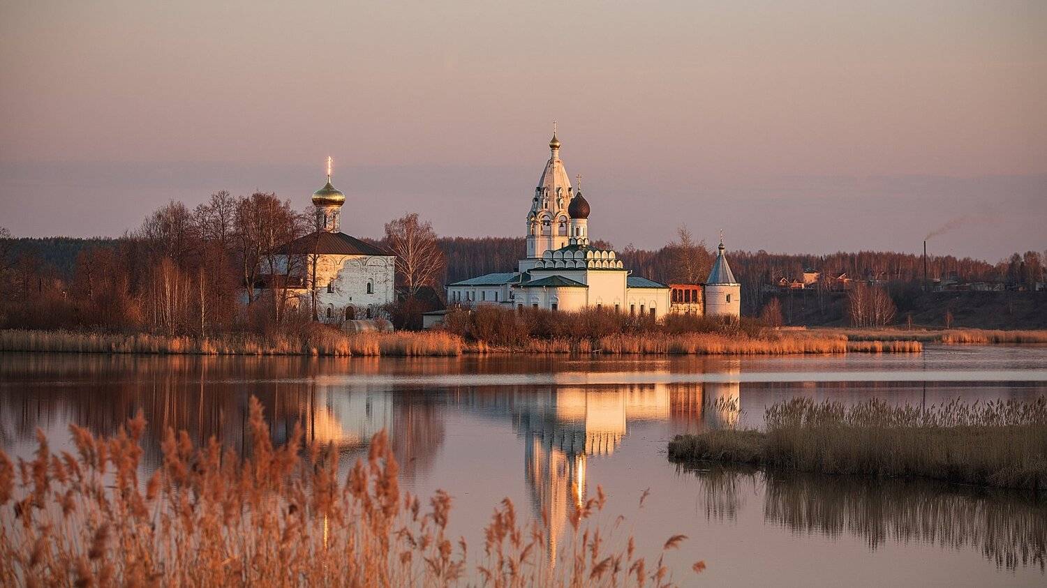 пейзаж, монастырь, церковь, закат,  озеро, церковь на острове, храм, church, sunset, lake, sun, landscape, Владимир Васильев