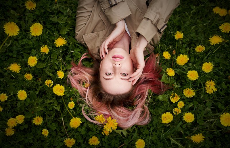 девушка, цветок, юность, тело, красота, загар Диана фото превью