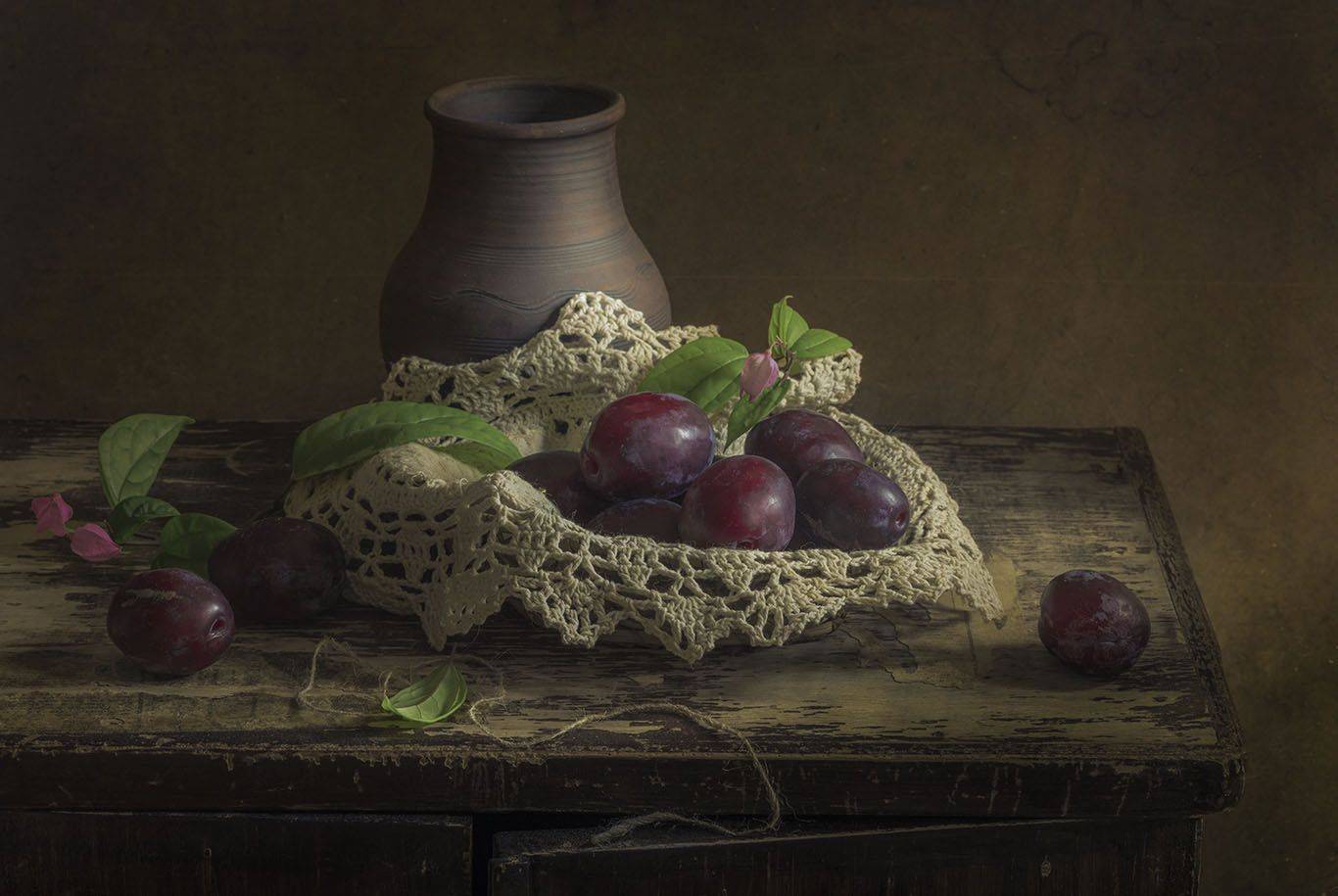натюрморт,сливы, Елена Рубинская