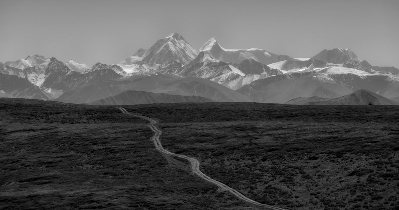 Дорога в горы фото превью
