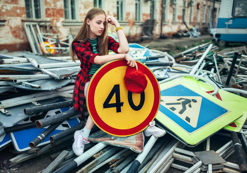 Among the signs фото превью