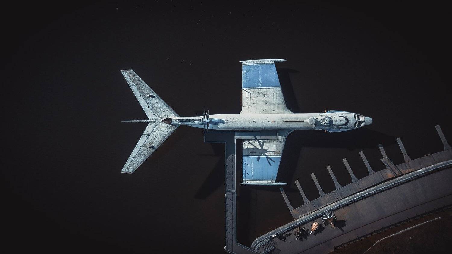 , Dmitry Leonov