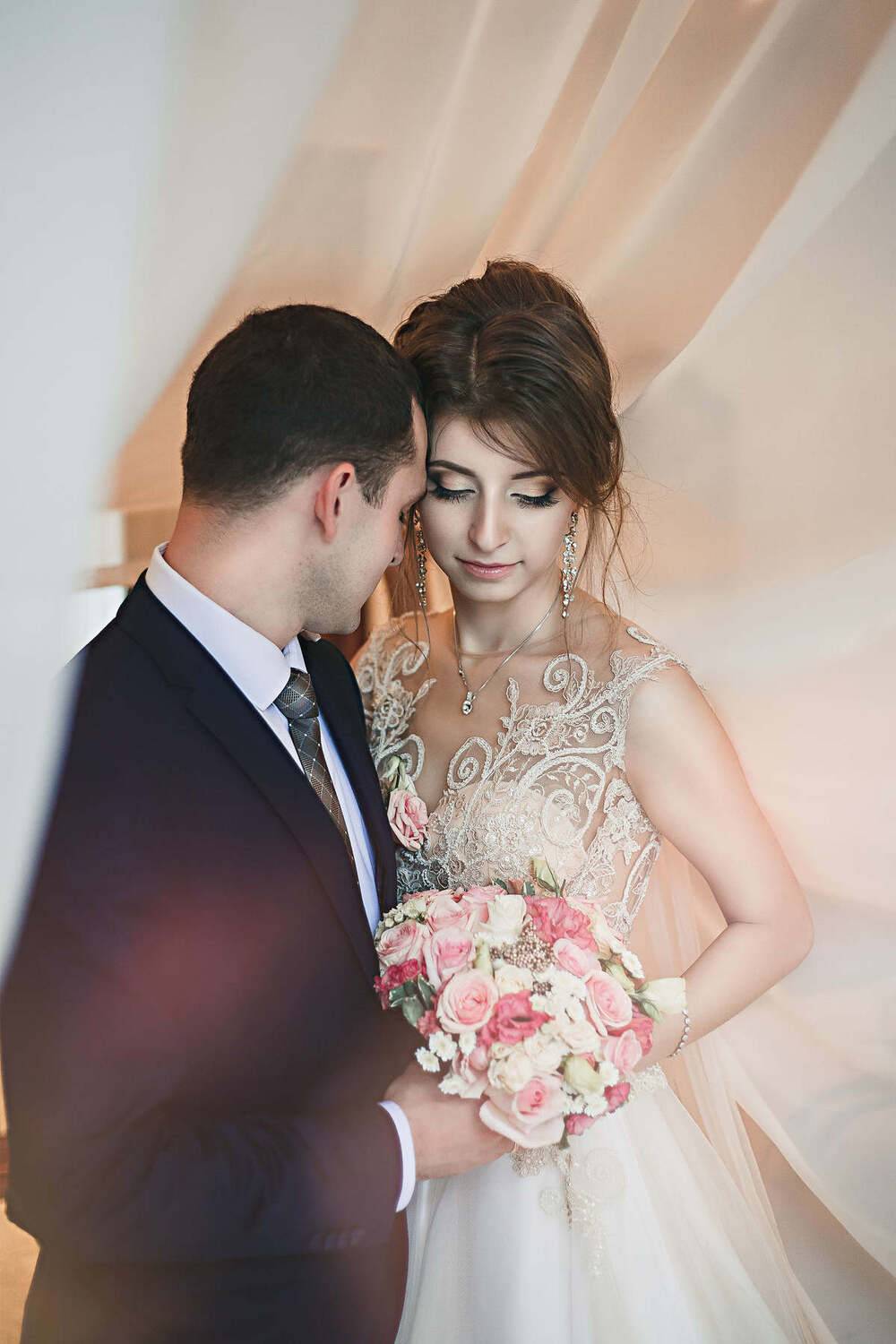 свадьба, свадебная фотосессия, жених, невеста, жених и невеста, свадебный букет, белое платье, счастье, любовь, Владимир Васильев