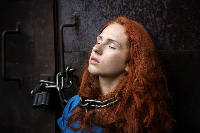 портрет Полина фото превью