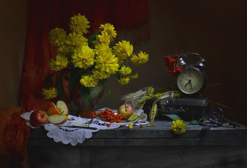 Пускай итожит август лето...