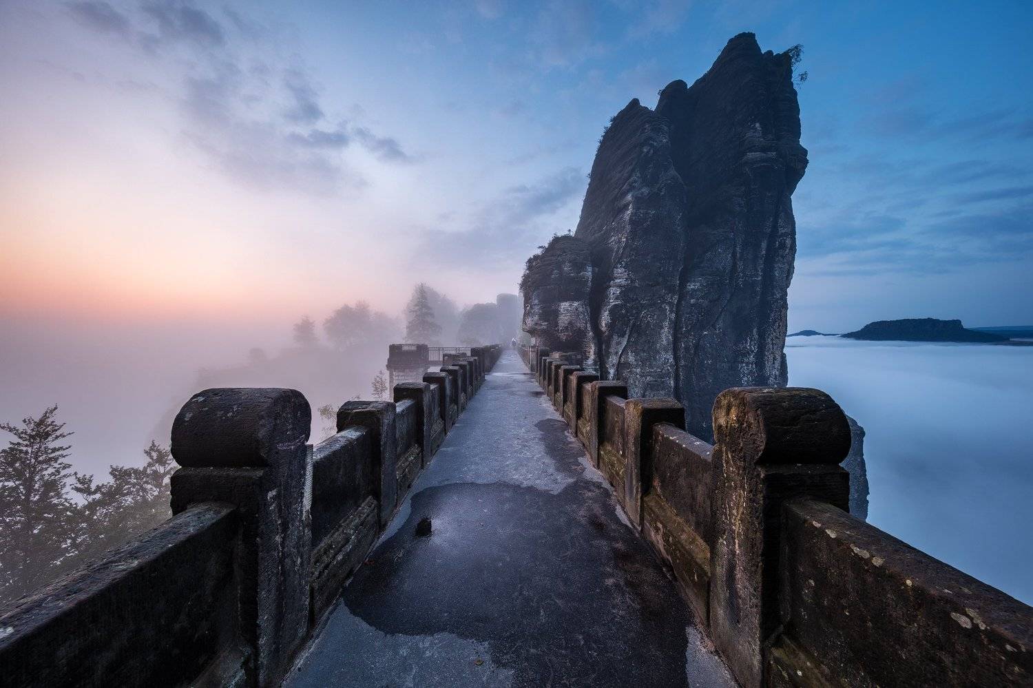 light, fog, mist, rocks, bridge, saxony, germany, saxon switzerland, twilight, sunrise, mood, blue hour, Martin Rak