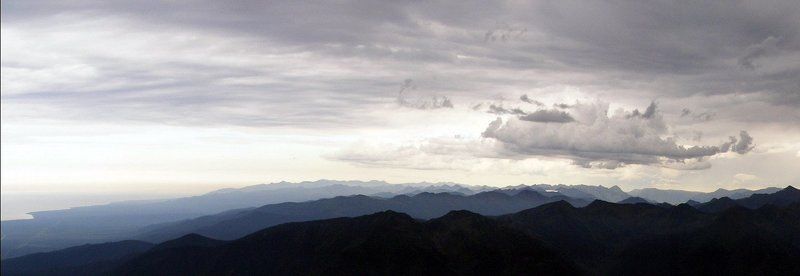 байкал, тучи, горы Хмурый Байкал фото превью