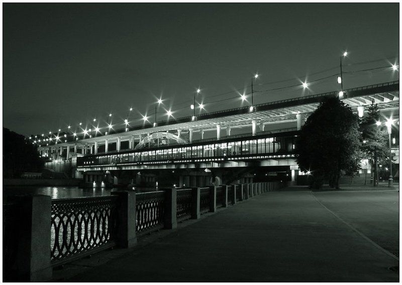 москва, мост, вечер, воробьевы горы, метро, огни Мост на Воробьевых фото превью