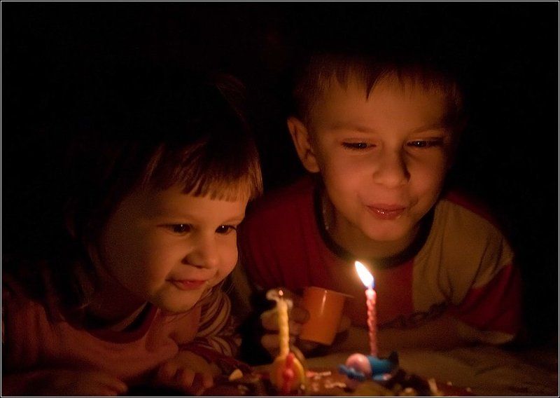 дети торт свечи День рождения фото превью