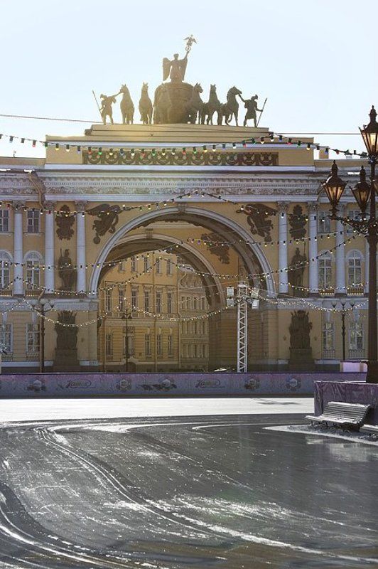 Праздничная фото превью