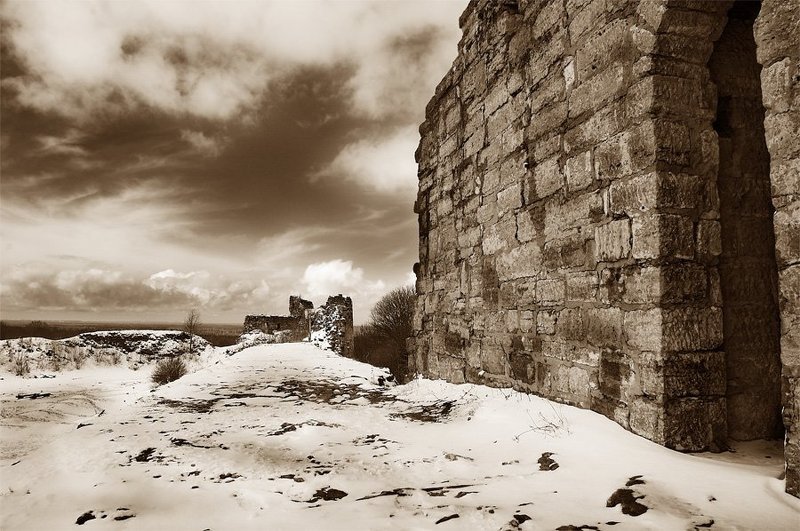 крепость капорье,облака,время Стена фото превью