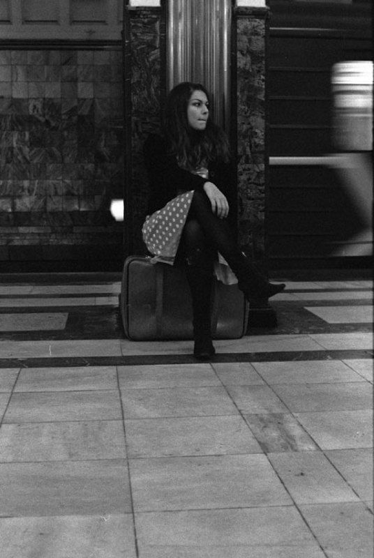 В метро фото превью