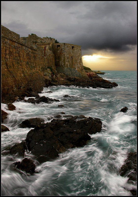 guernsey, крепость, утро Крепость фото превью