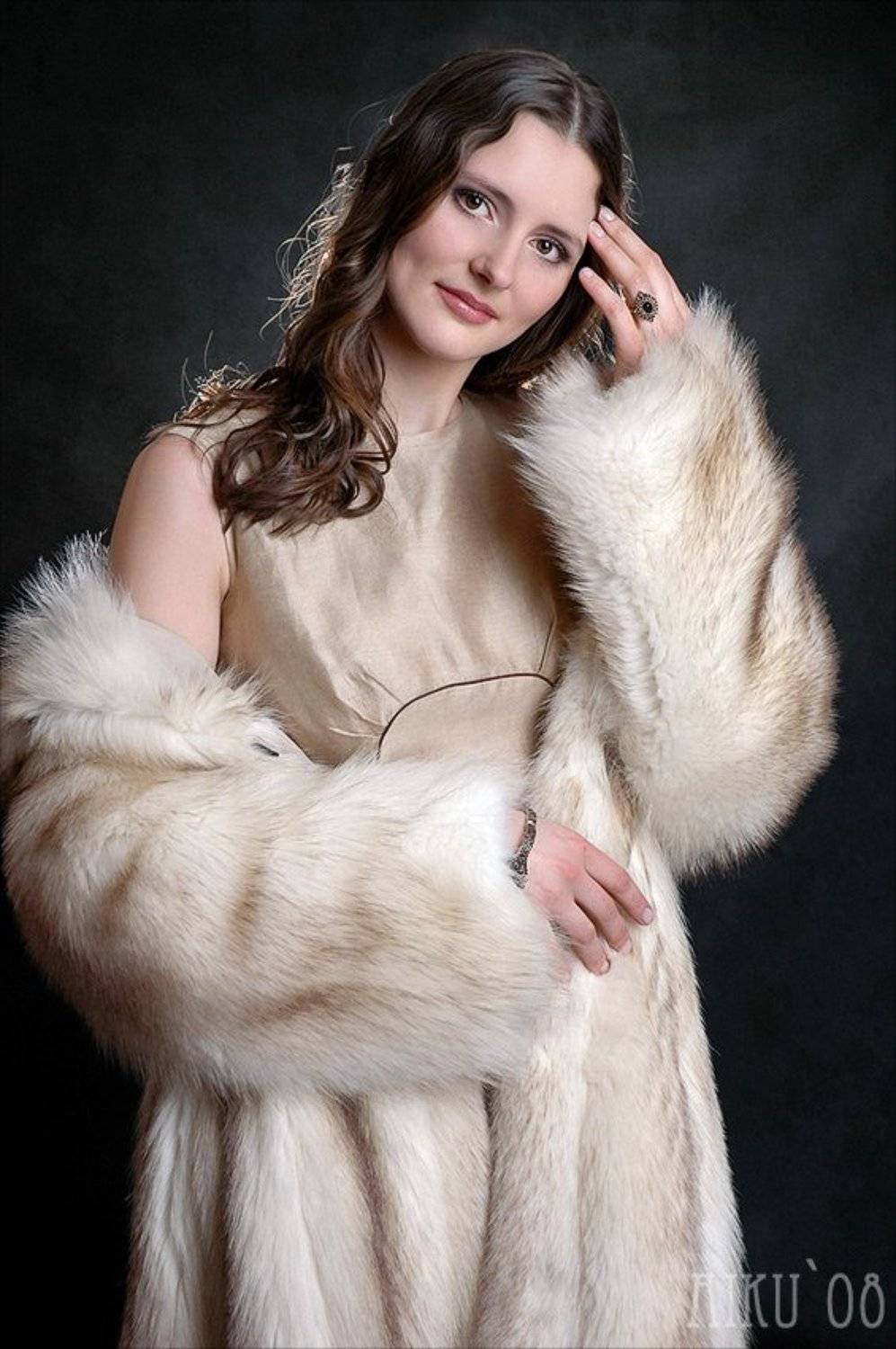 , Катерина Айку