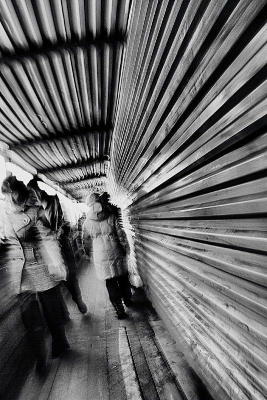 Город населенный призраками фото превью