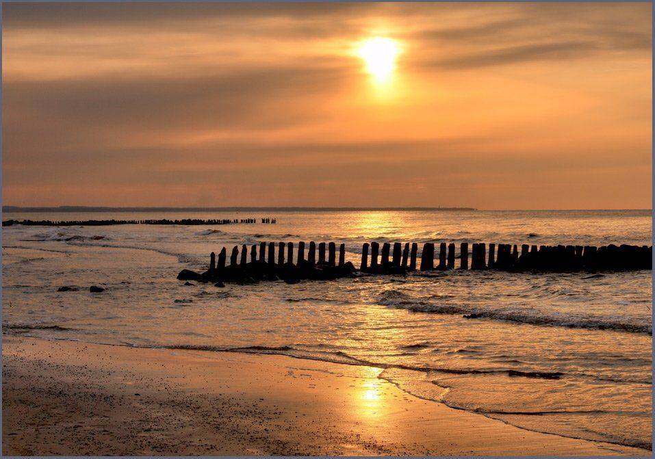 море,закат.прибой, балтика, Павел Дунюшкин