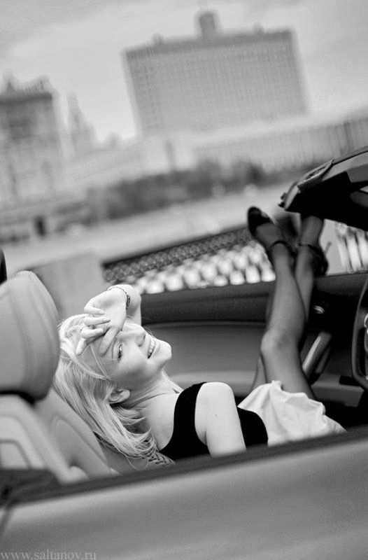 Карточка о Илоне, ТТ и доме правительства) фото превью