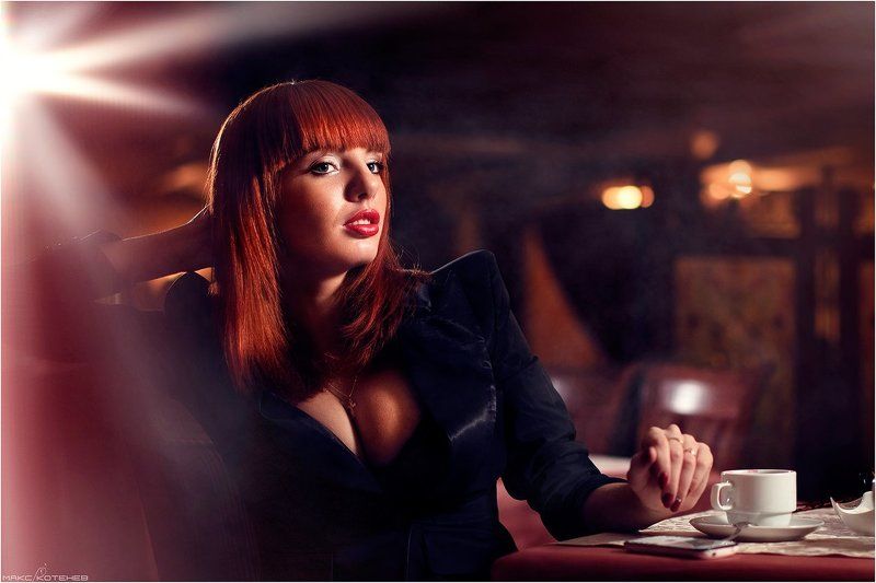 девушка, кафе, ресторан  фото превью