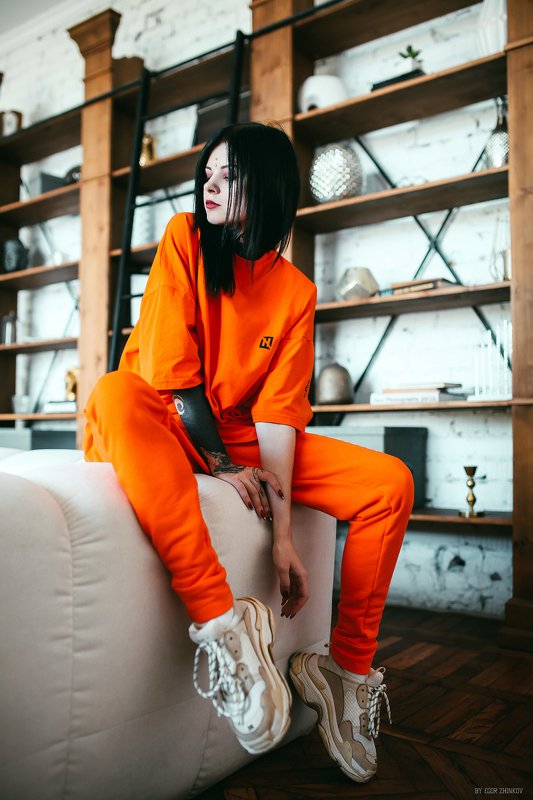 Mitzi фото превью