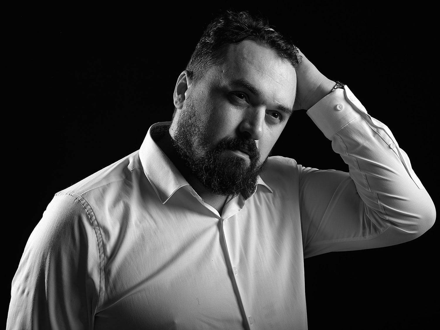 , Олег Погожих