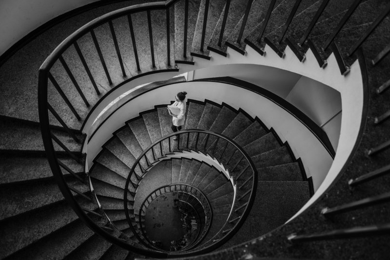 Did you see how the music is flying? фото превью