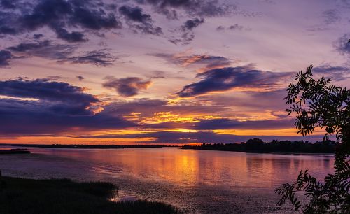 Один закат много фотографий