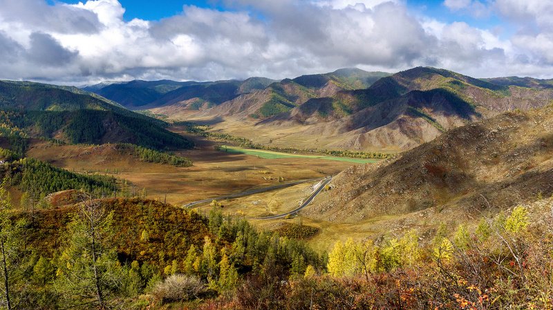 пейзаж, осень, горы, облака, Горный Алтай  Осенним днем.  фото превью