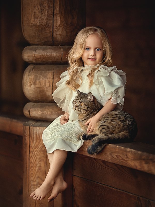 Елена Михайлова