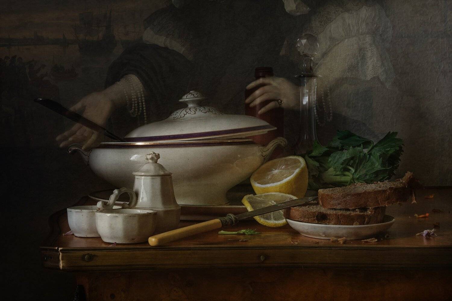 натюрморт, фарфор, супница, лимон, хлеб, Анна Петина